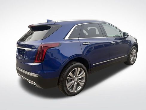 Used 2025 Cadillac XT5 Premium Luxury image 6