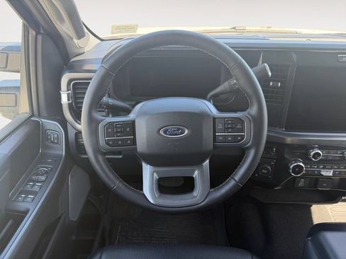 Used 2025 Ford F350 Lariat w/ FX4 Off-Road Package AWD/4WD image 12