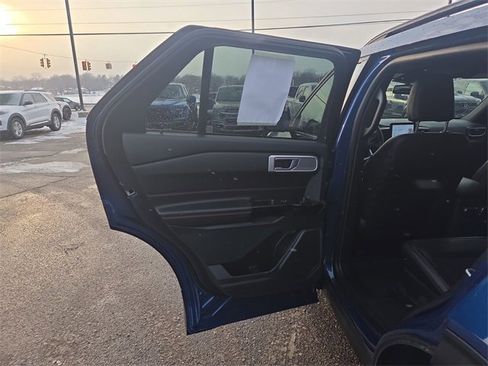 Certified 2023 Ford Explorer ST-Line image 16