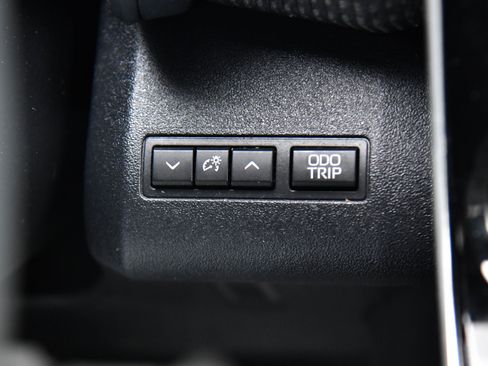Used 2024 Subaru Solterra AWD/4WD image 29
