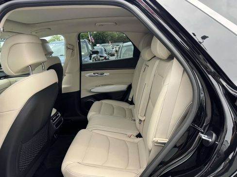 Certified 2026 Genesis GV70 2.5T Advanced AWD/4WD image 10