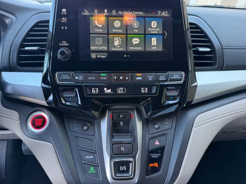 Used 2019 Honda Odyssey EX image 28