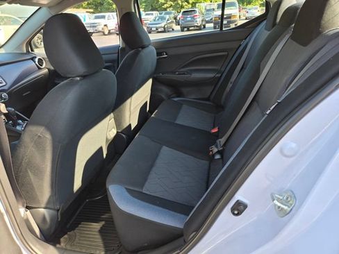 Used 2024 Nissan Versa SV FWD image 11