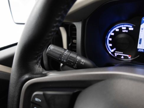 Used 2023 Ford Bronco Big Bend image 41