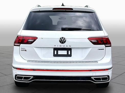 Used 2022 Volkswagen Tiguan SEL R-Line AWD/4WD image 5