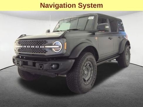 Used 2025 Ford Bronco Badlands w/ Matte Film Protection Package AWD/4WD image 4