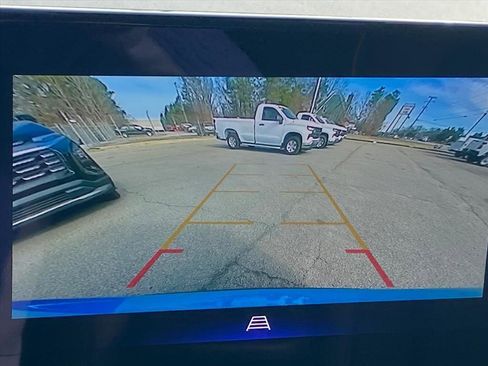 New 2026 Chevrolet Trax ACTIV w/ Sunroof Package image 16