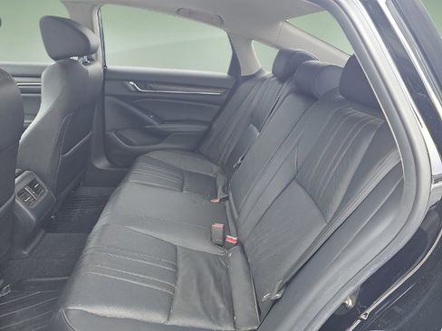 Used 2019 Honda Accord EX-L image 10