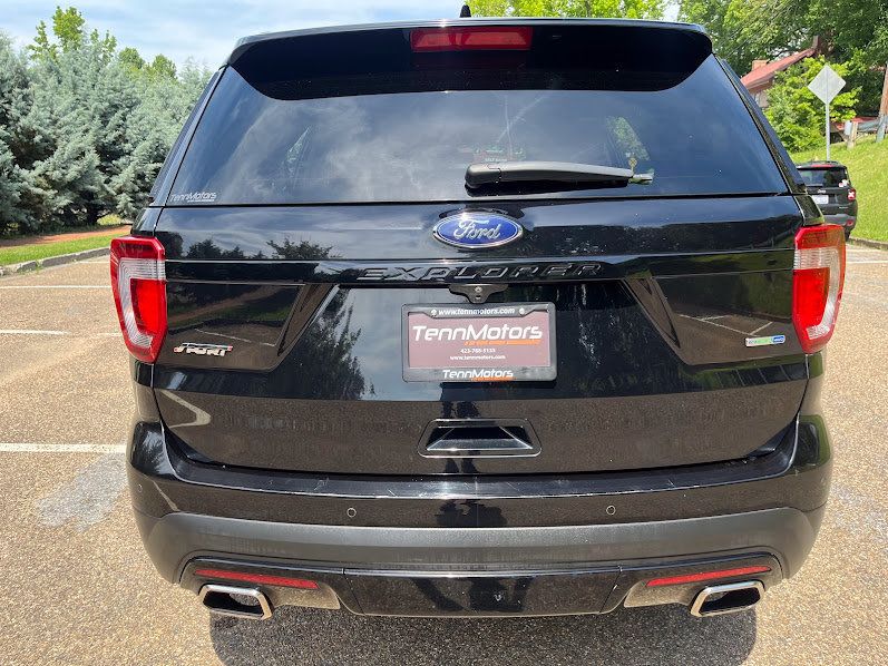 Used 2017 Ford Explorer Sport w/ Equipment Group 401A AWD/4WD image 50