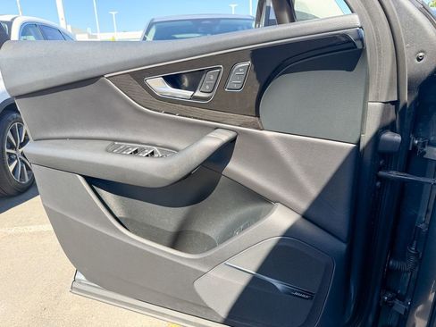 Used 2018 Audi Q7 3.0T Premium Plus w/ Premium Plus Package image 15