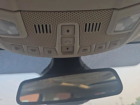 Used 2022 Ford Edge SEL w/ Convenience Package image 24