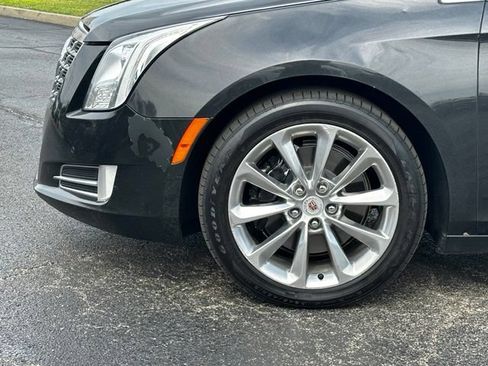Used 2013 Cadillac XTS Luxury FWD image 8