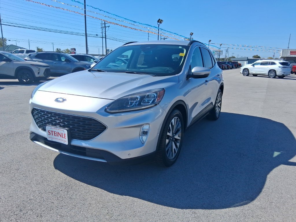 Used 2020 Ford Escape Titanium FWD image 2