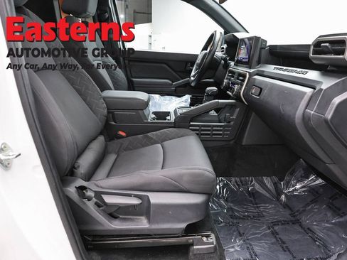 Used 2024 Toyota Tacoma SR RWD image 20