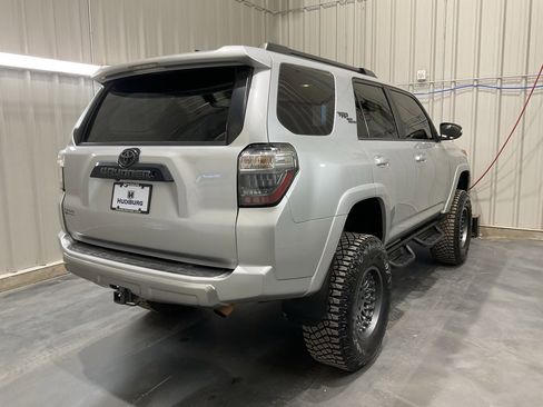 Used 2019 Toyota 4Runner TRD Off-Road image 22