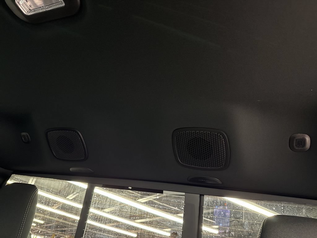 New 2026 RAM 1500 4x4 Crew Cab image 18