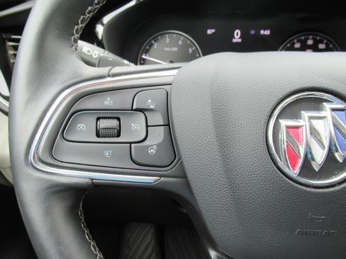 Used 2023 Buick Envision Avenir FWD image 25