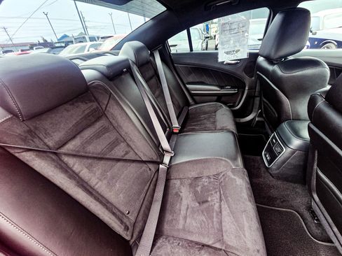 Used 2023 Dodge Charger Scat Pack w/ Dynamics Package image 36