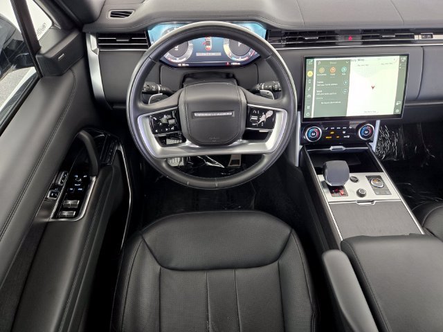 Used 2023 Land Rover Range Rover SE AWD/4WD image 12