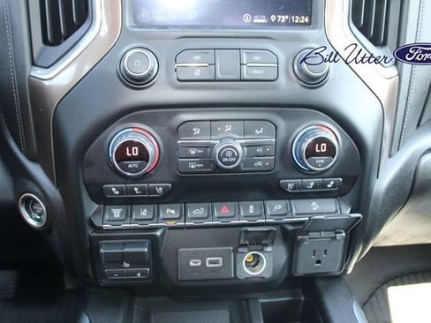 Used 2020 Chevrolet Silverado 2500 High Country w/ Z71 Off-Road Package image 18