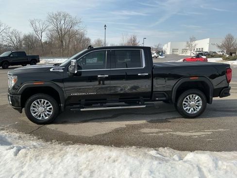 Used 2022 GMC Sierra 2500 Denali w/ Snow Plow Prep/Camper Package image 10