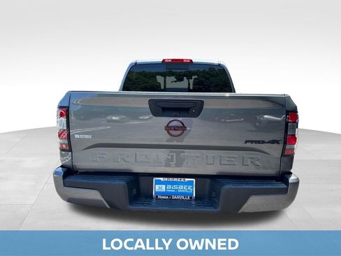 Used 2024 Nissan Frontier PRO-4X AWD/4WD image 6