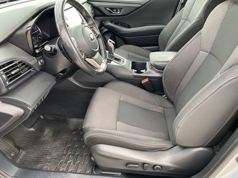 Used 2020 Subaru Outback Premium w/ Popular Package #1 image 10