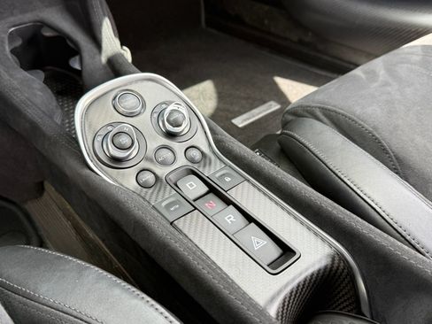 Used 2019 McLaren 600LT image 28