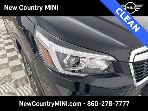 Used 2020 Subaru Forester Limited image 11