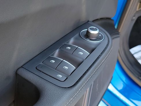 Used 2024 Alfa Romeo Giulia Veloce image 15