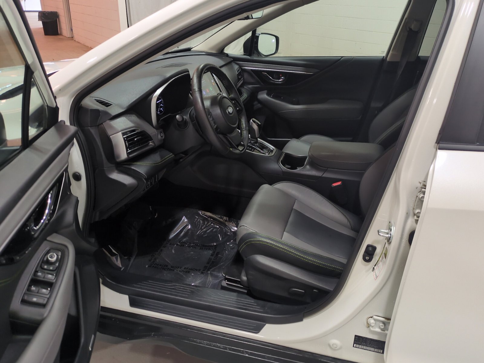 Certified 2024 Subaru Outback Onyx Edition AWD/4WD image 18