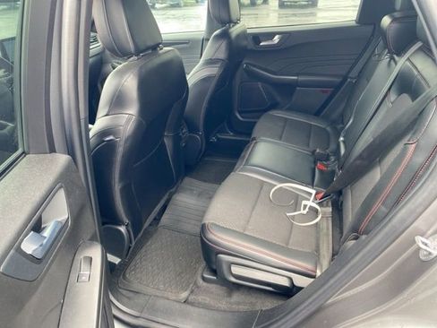 Used 2024 Ford Escape ST-Line FWD image 13