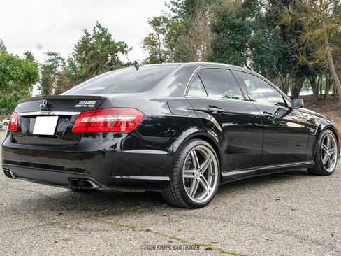 Used 2010 Mercedes-Benz E 63 AMG Sedan image 8