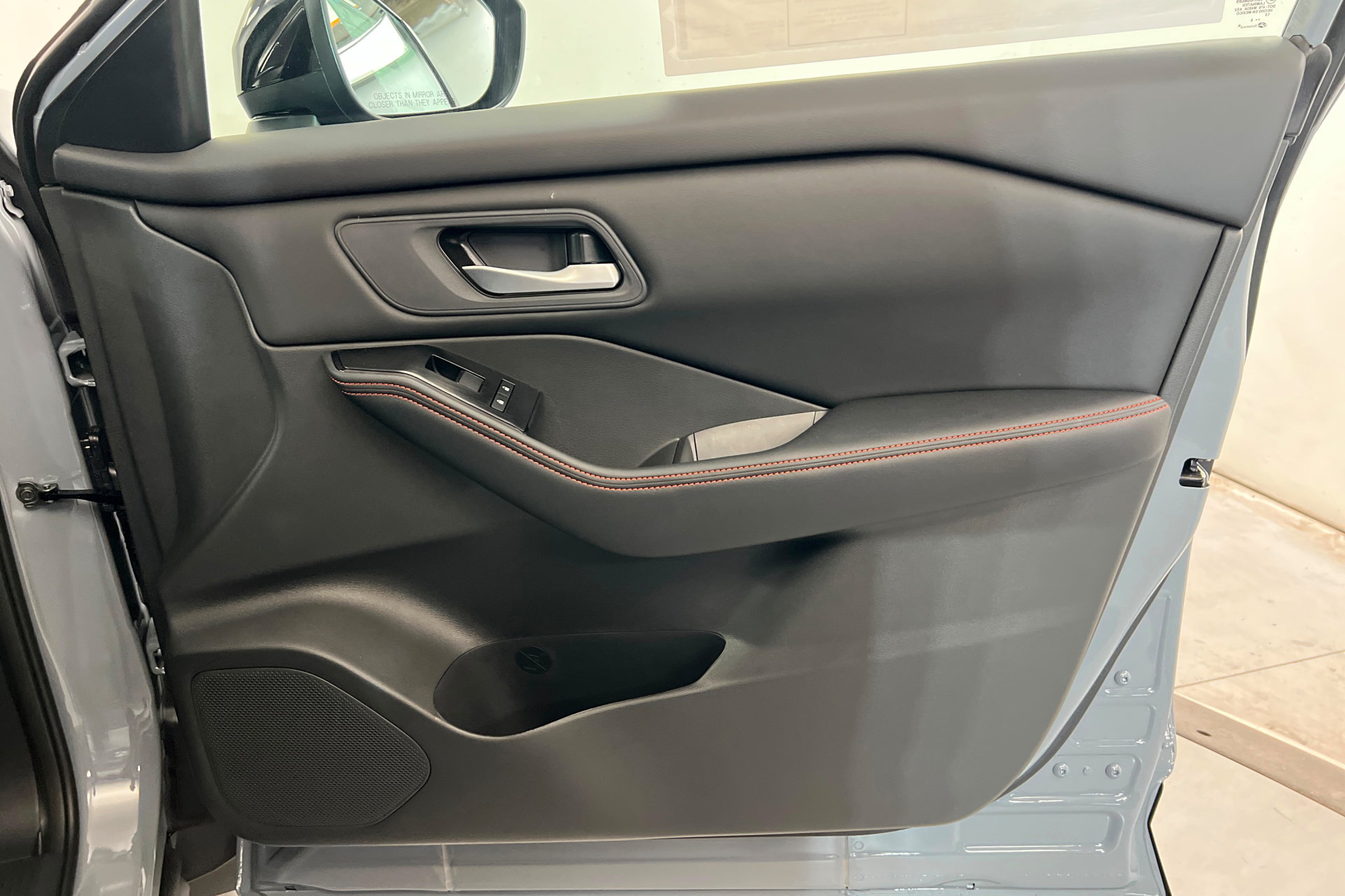 New 2026 Nissan Rogue SV AWD/4WD image 23