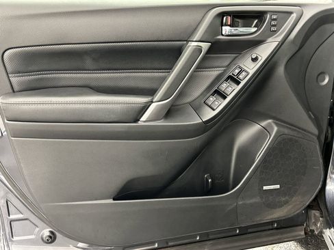 Used 2018 Subaru Forester 2.5i Touring w/ Popular Package #3B image 32