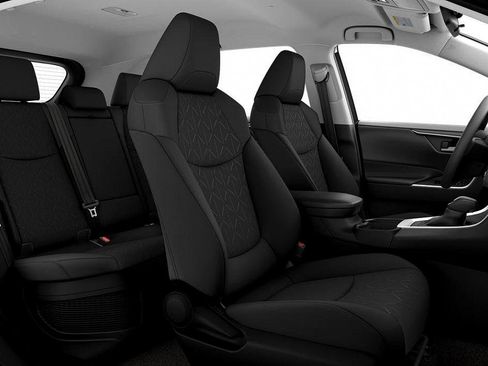 New 2025 Toyota RAV4 XLE image 20