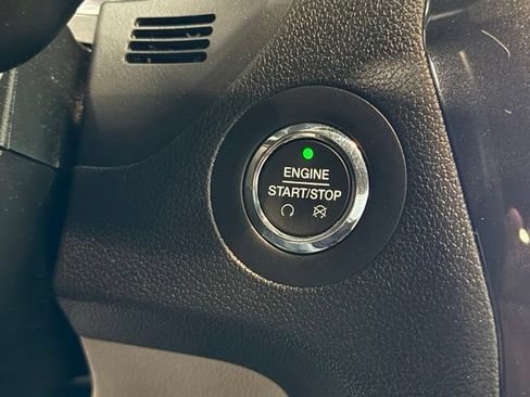 Certified 2018 Ford Explorer Limited w/ Equipment Group 301A FWD image 17