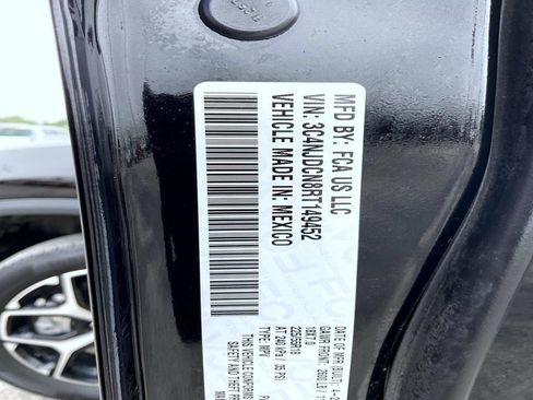 Used 2024 Jeep Compass Limited AWD/4WD image 26