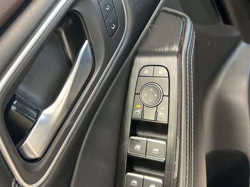Used 2021 Nissan Rogue SL AWD/4WD image 17