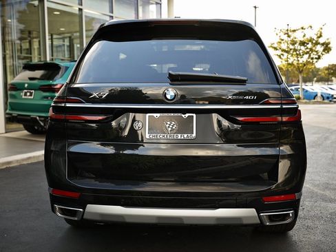 New 2026 BMW X7 xDrive40i w/ Premium Package image 10
