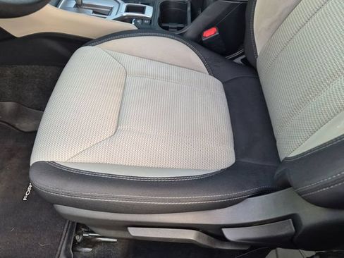 Used 2021 Subaru Forester AWD/4WD image 15