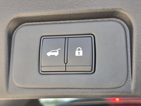 New 2026 Nissan Rogue SV FWD image 12