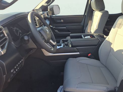 New 2026 Toyota Tundra SR5 AWD/4WD image 9