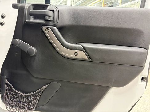 Used 2012 Jeep Wrangler Sport image 21