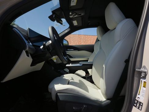 New 2026 BMW X2 xDrive28i w/ Technology Package AWD/4WD image 7