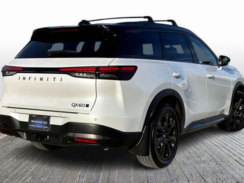 Certified 2026 INFINITI QX60 Autograph w/ Dark Cargo Package image 9