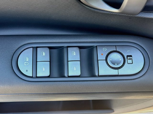 New 2027 Hyundai Ioniq 5 SE RWD image 18