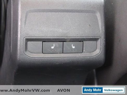 Used 2020 Volkswagen Jetta SEL image 25