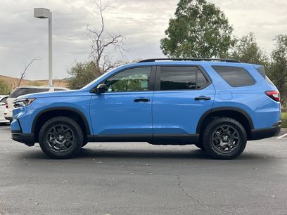 Used 2025 Honda Pilot TrailSport