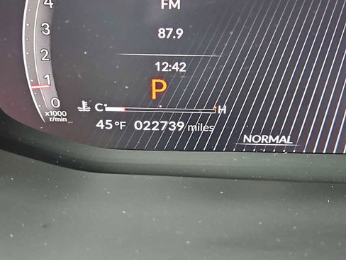 Used 2025 Acura MDX A-Spec image 24